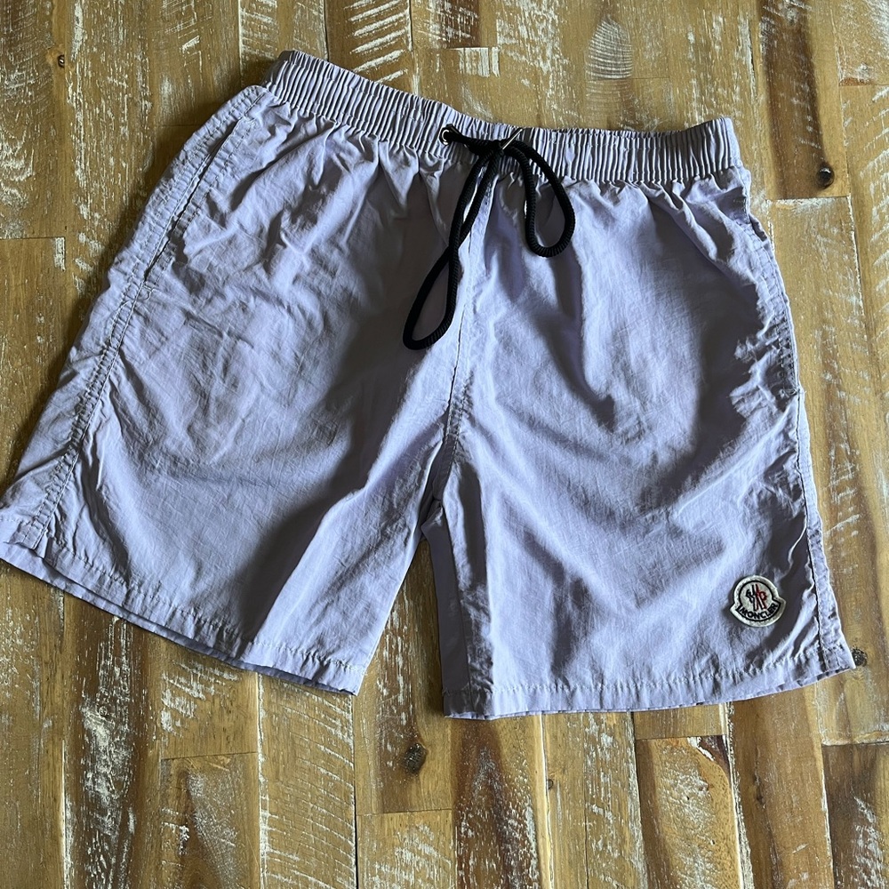 Moncler men’s lavender Shorts with Black Drawstring size S